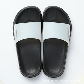 White Soft Bathroom Slippers , Indoor Couple Slides Non Slip Shower Sandals